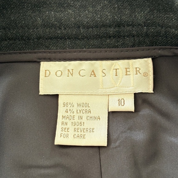 Doncaster Black Zipper Midi Pencil Skirt Wool Fully Lined Sz 10 Luxury Designer - Picture 7 of 13